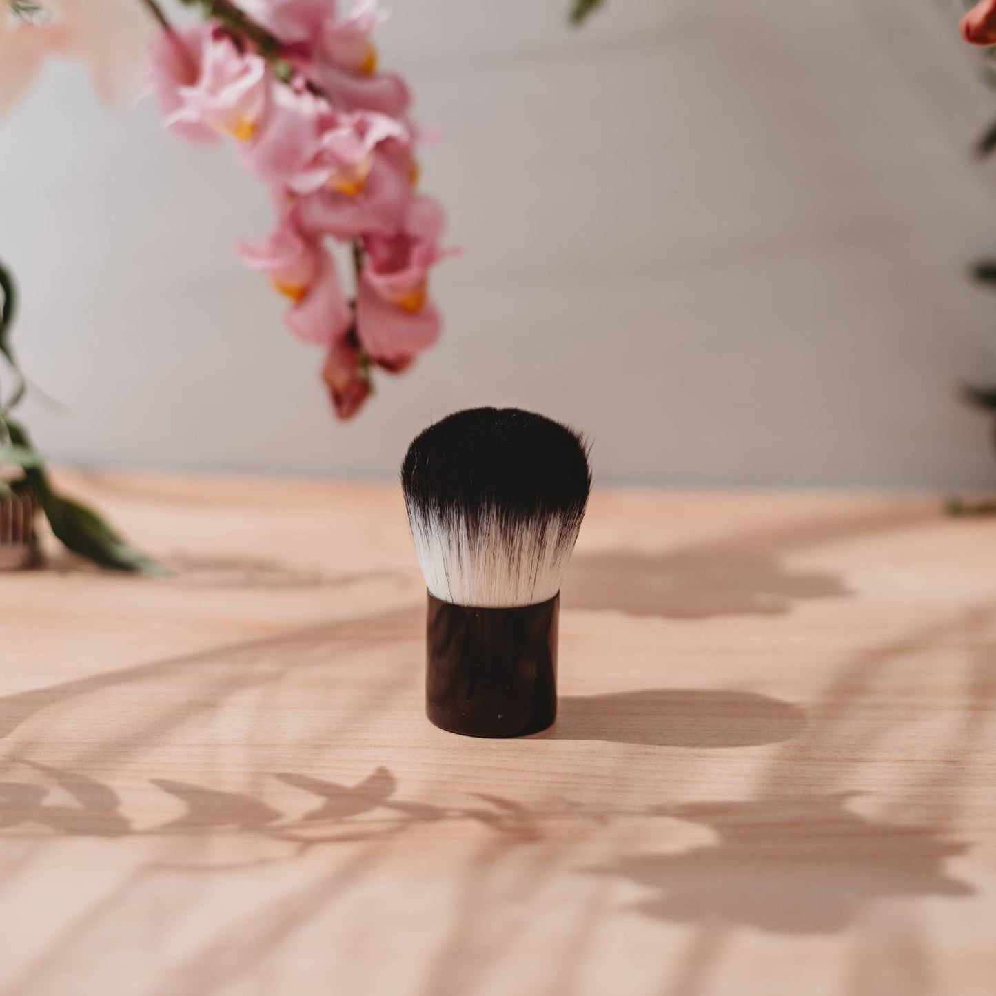 Kabuki Brush for Self Tanner — Precision Blending Tool - Renee Lane Company