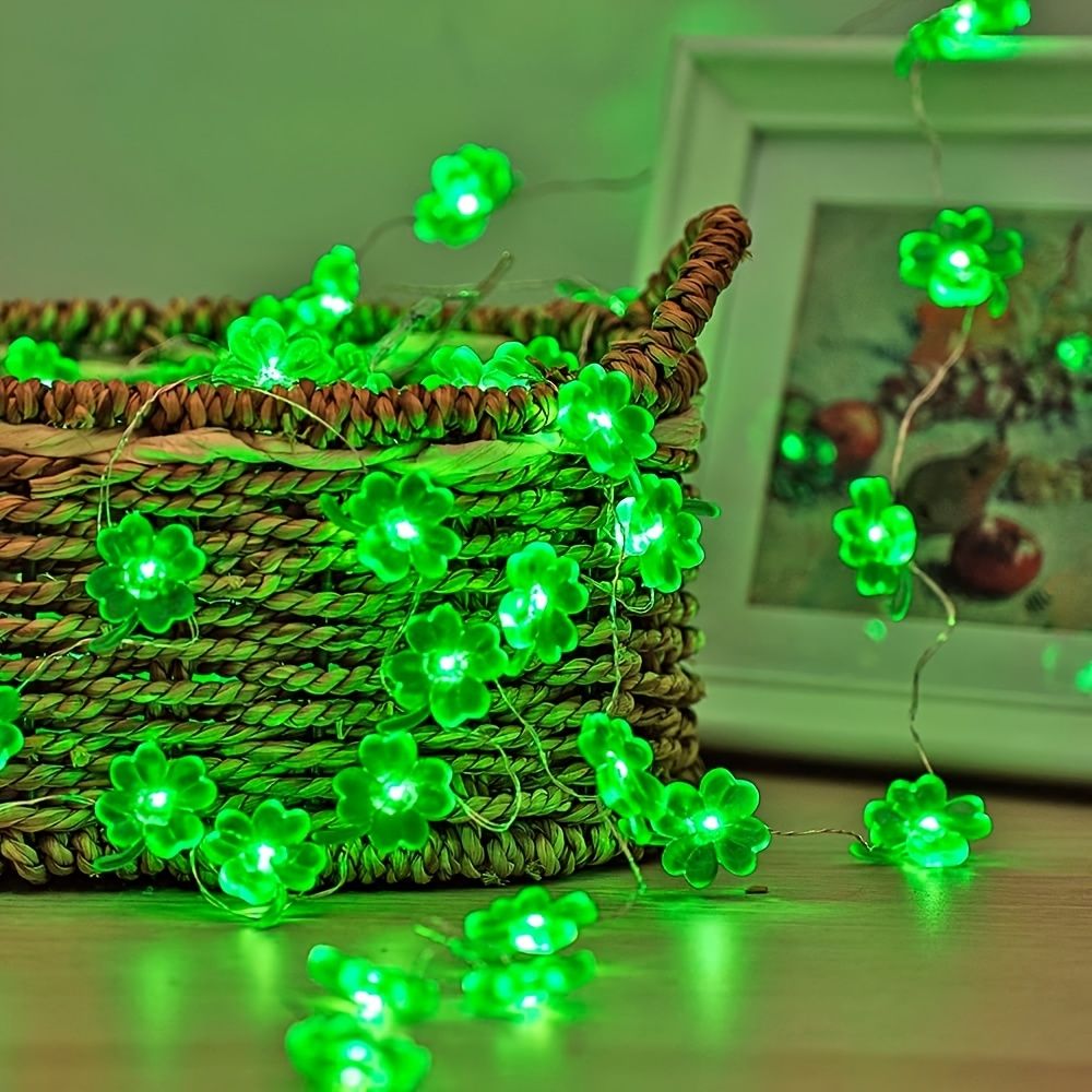 1 Set Of St Patrick's Day String Lights, Four-Leaf Clover Light String Shamrock Irish Fairy LED Light 10 Feet 40 Green Color LEDs Battery Operated With 8 Flashing - Renee Lane Company