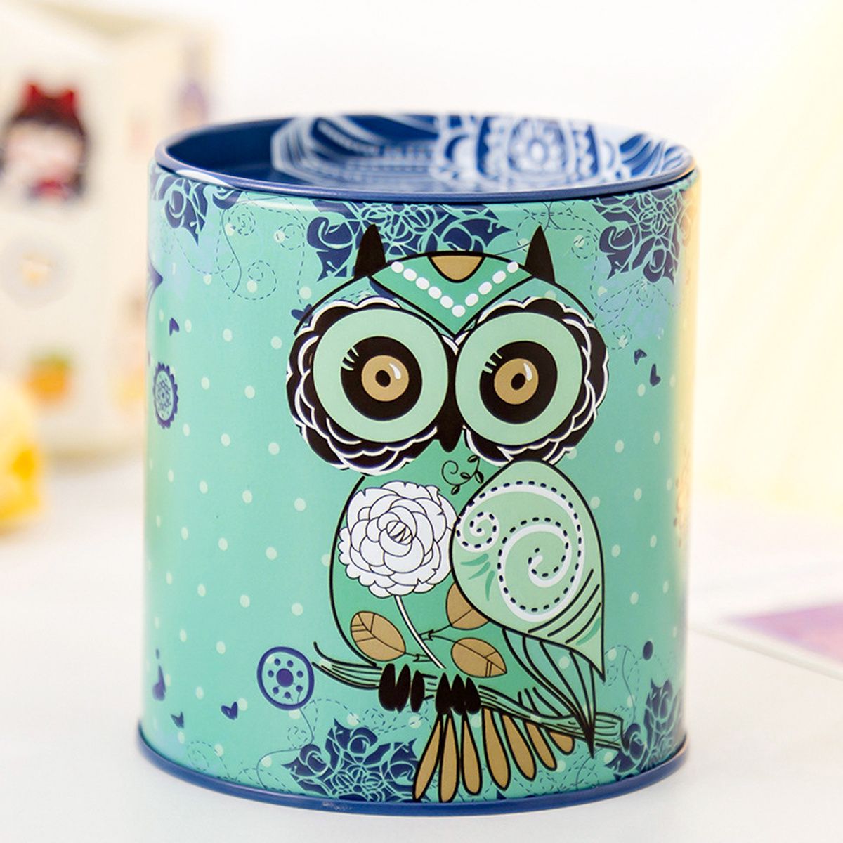 1pc Cartoon Owl Houndstooth Iron Material Round Storage Tank Money Bank - Renee Lane Company