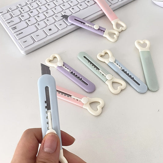 1pc Cute Mini Love Heart Utility Knife, Paper Cutter, Art Knife, Box Cutter, School, Office Supply, Cutting Tool, Student Stationery, Gift - Renee Lane Company