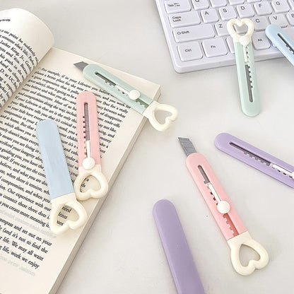 1pc Cute Mini Love Heart Utility Knife, Paper Cutter, Art Knife, Box Cutter, School, Office Supply, Cutting Tool, Student Stationery, Gift - Renee Lane Company