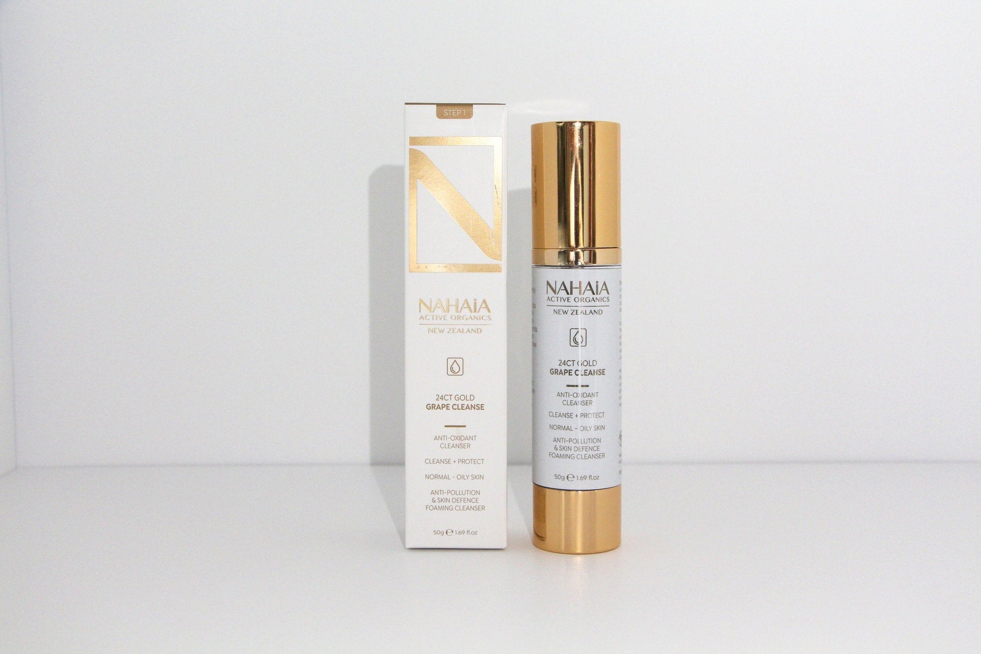 24CT GOLD GRAPE CLEANSE FOAMING CLEANSER 1.76 fl oz - Renee Lane Company