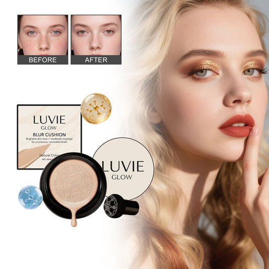Natural shade blur cushion foundation compact with sponge applicator