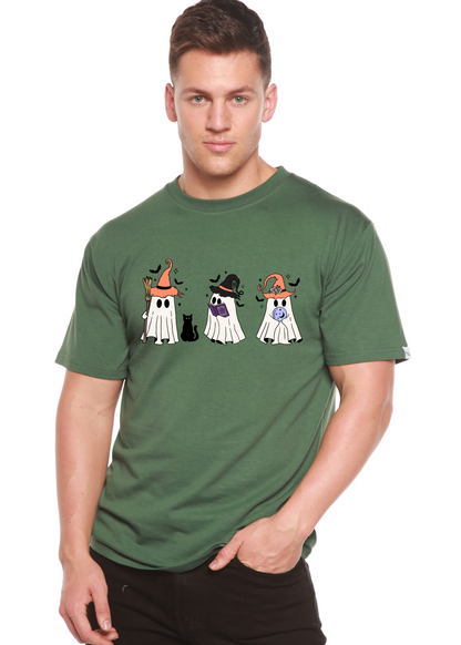 Men's short-sleeve T-shirt in green with cartoon Halloween costume graphic across chest