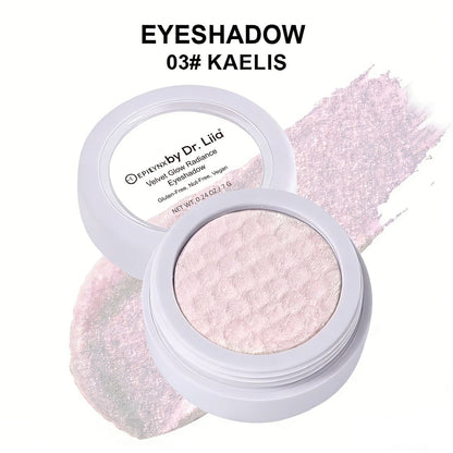 Soft pink shimmer eyeshadow in a pan, shade 03 Kaelis