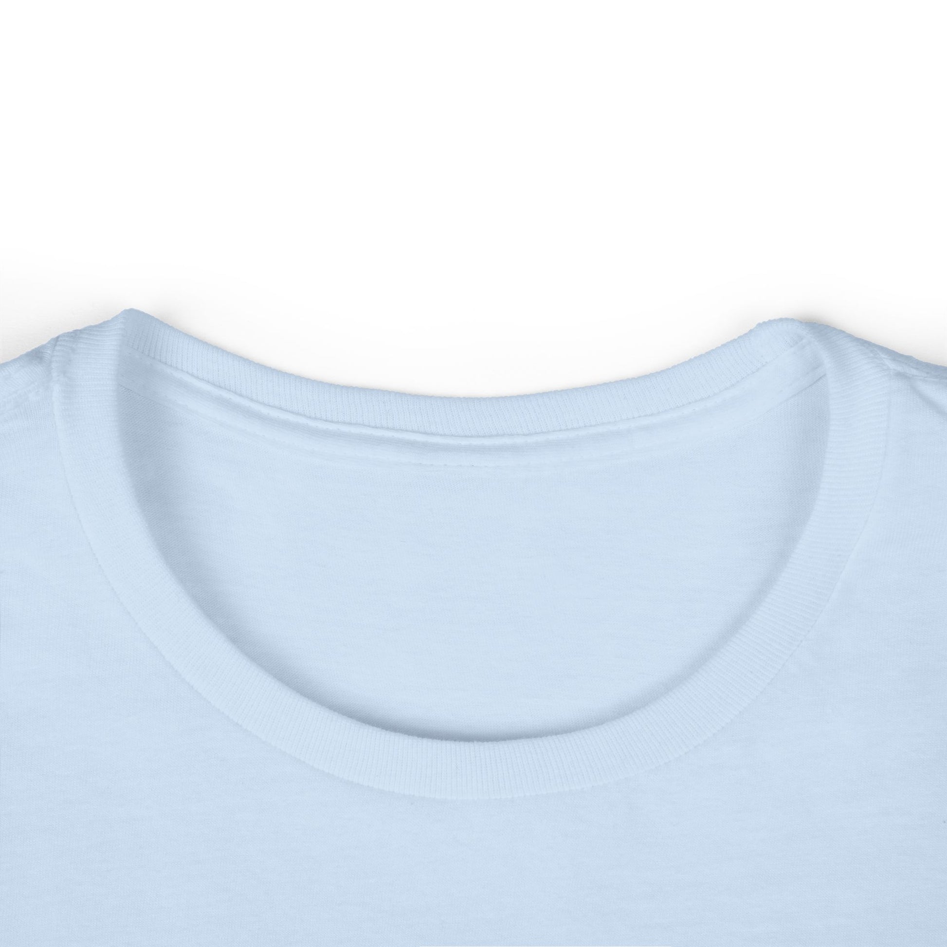 Unisex T-shirt in light blue, crew neckline close-up