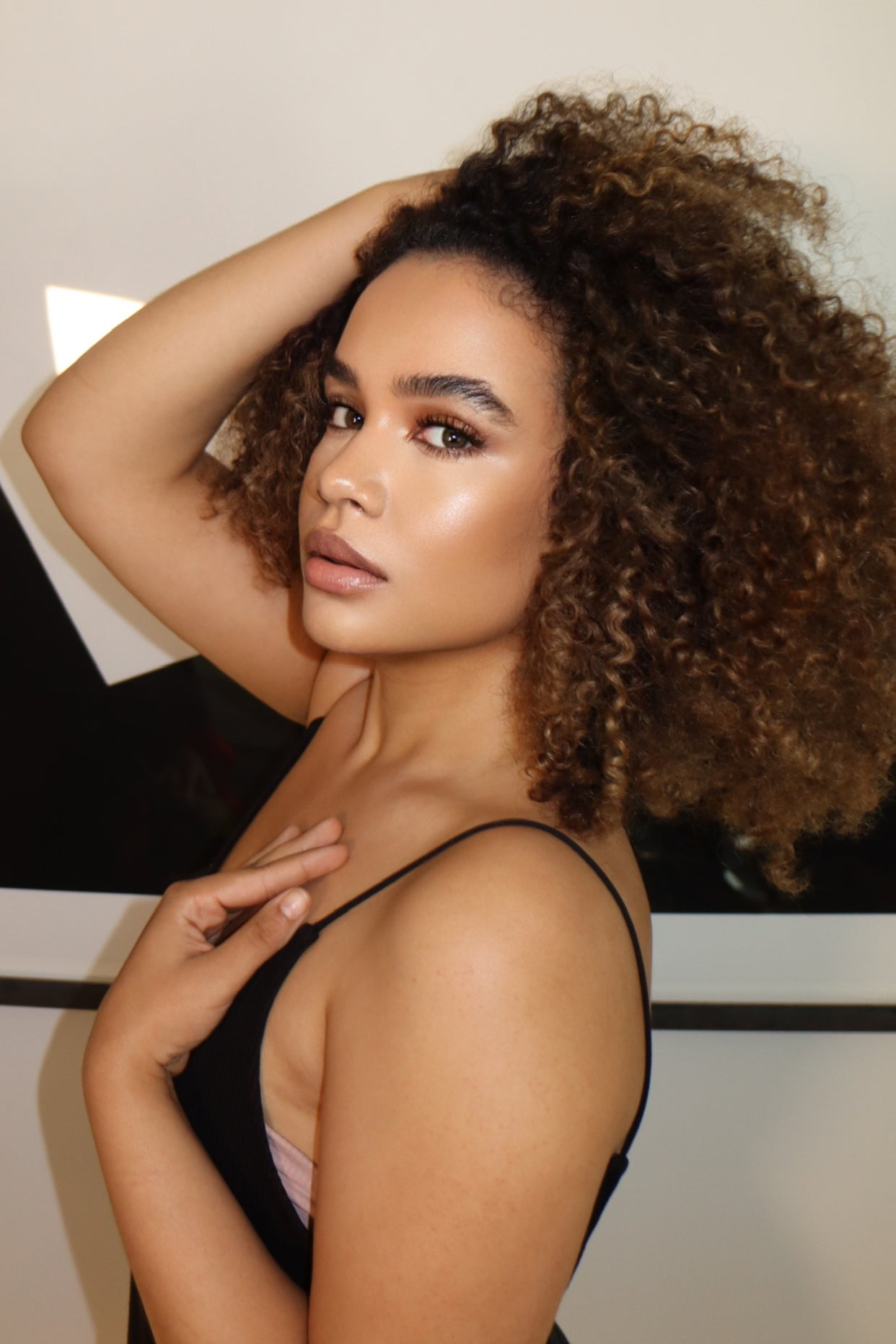 Ashunta Sheriff Beauty BlurEFX™ Flawless Concealer & Foundation Duo - Renee Lane Company
