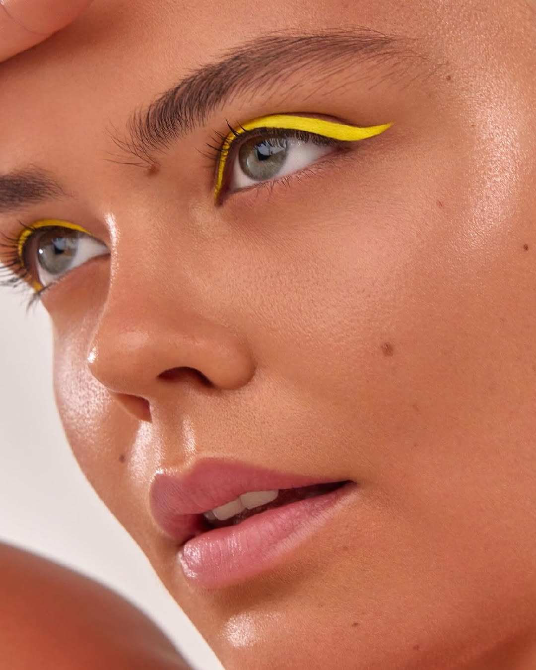 Ashunta Sheriff Beauty UV Vegan Paint Liners - Renee Lane Company