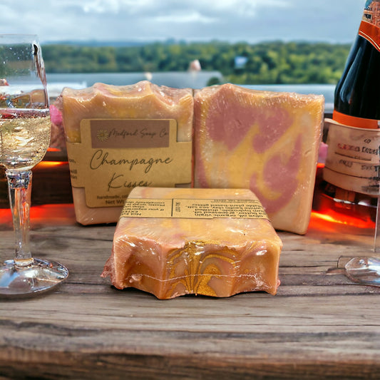 Champagne Kisses - Renee Lane Company