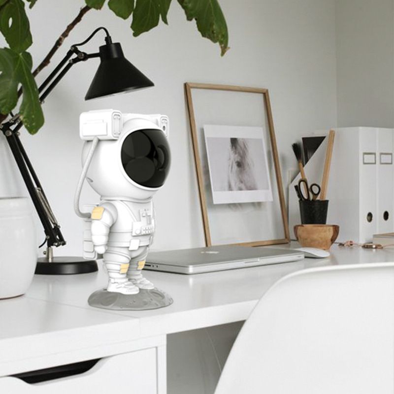 Creative Astronaut Galaxy Starry Sky Projector Nightlight USB Atmospher Bedroom Table Lamp - Renee Lane Company