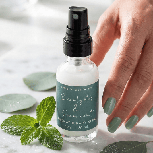 Eucalyptus and spearmint aromatherapy spray bottle, black mist top, 1 oz (30 mL)