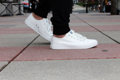 Fear0 NJ Unisex Retro Minimal All White Skateboard Sneaker Canvas Shoes - Renee Lane Company