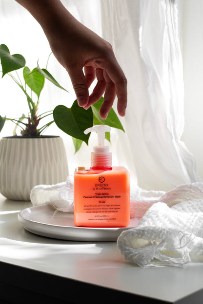 Gentle Hydrating Facial Cleanser – Aloe, Cucumber & Antioxidants (Nut-Free, Gluten-Free, Vegan) - Renee Lane Company