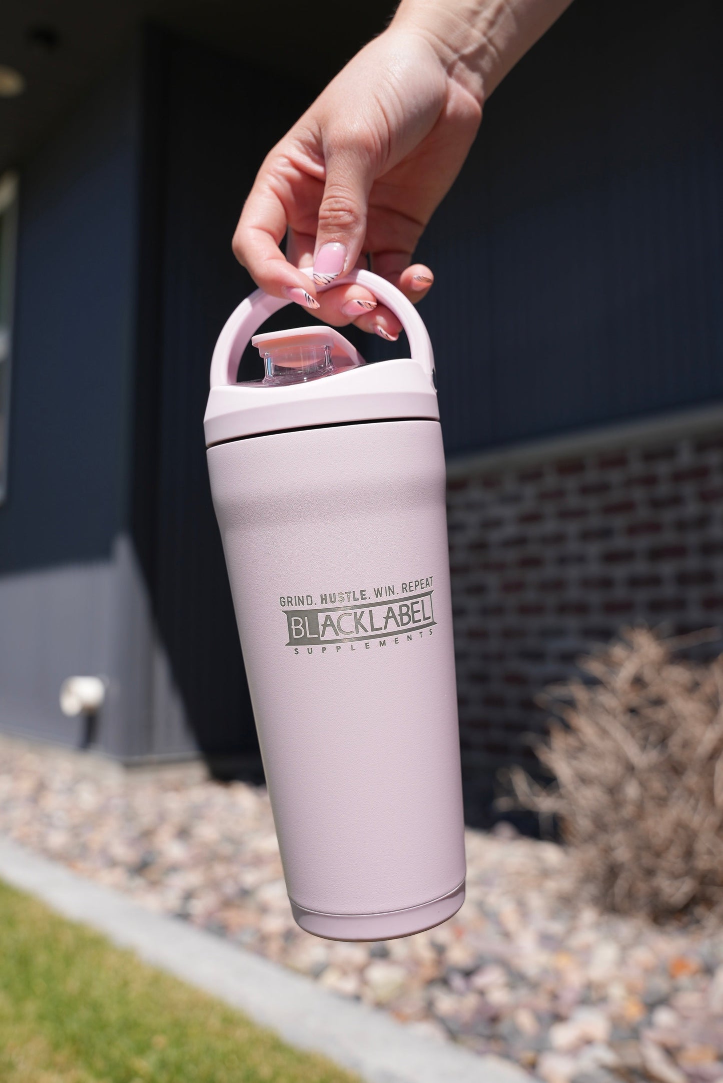 HYDROJUG 24 OZ. INSULATED SHAKER - Renee Lane Company
