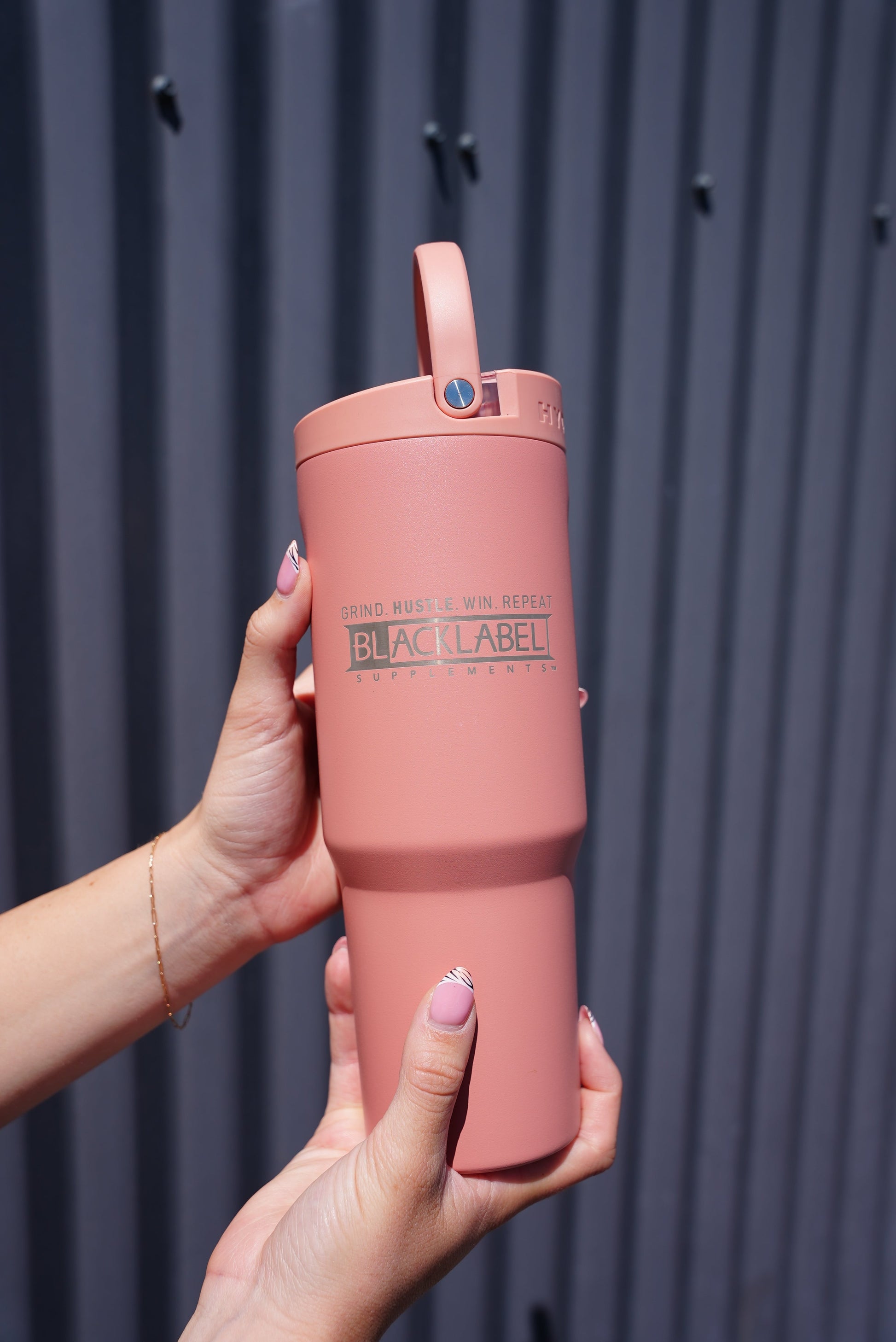HYDROJUG 32 OZ. SPORT CUP - Renee Lane Company