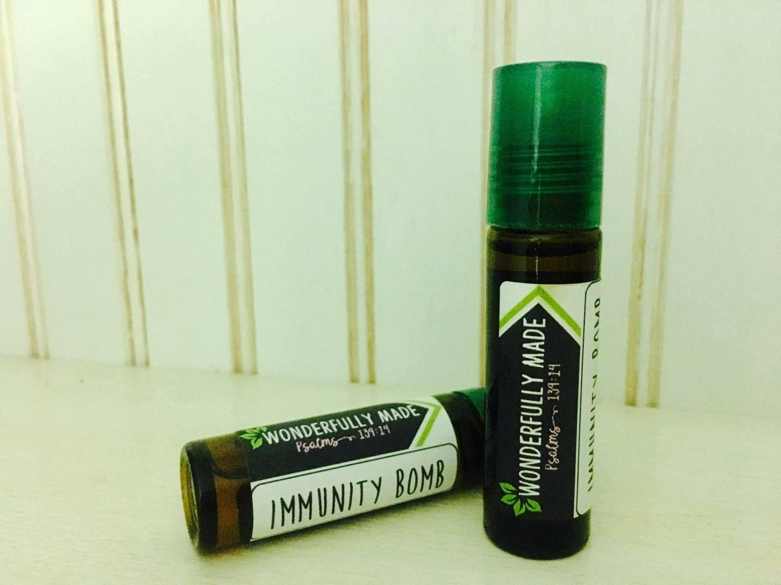 Immunity Bomb Roller / Roll on / Essential oils / Organic / Flu / Cold / Prevention / Recovery / Natural Immune System Boost / kids / adults - Renee Lane Company