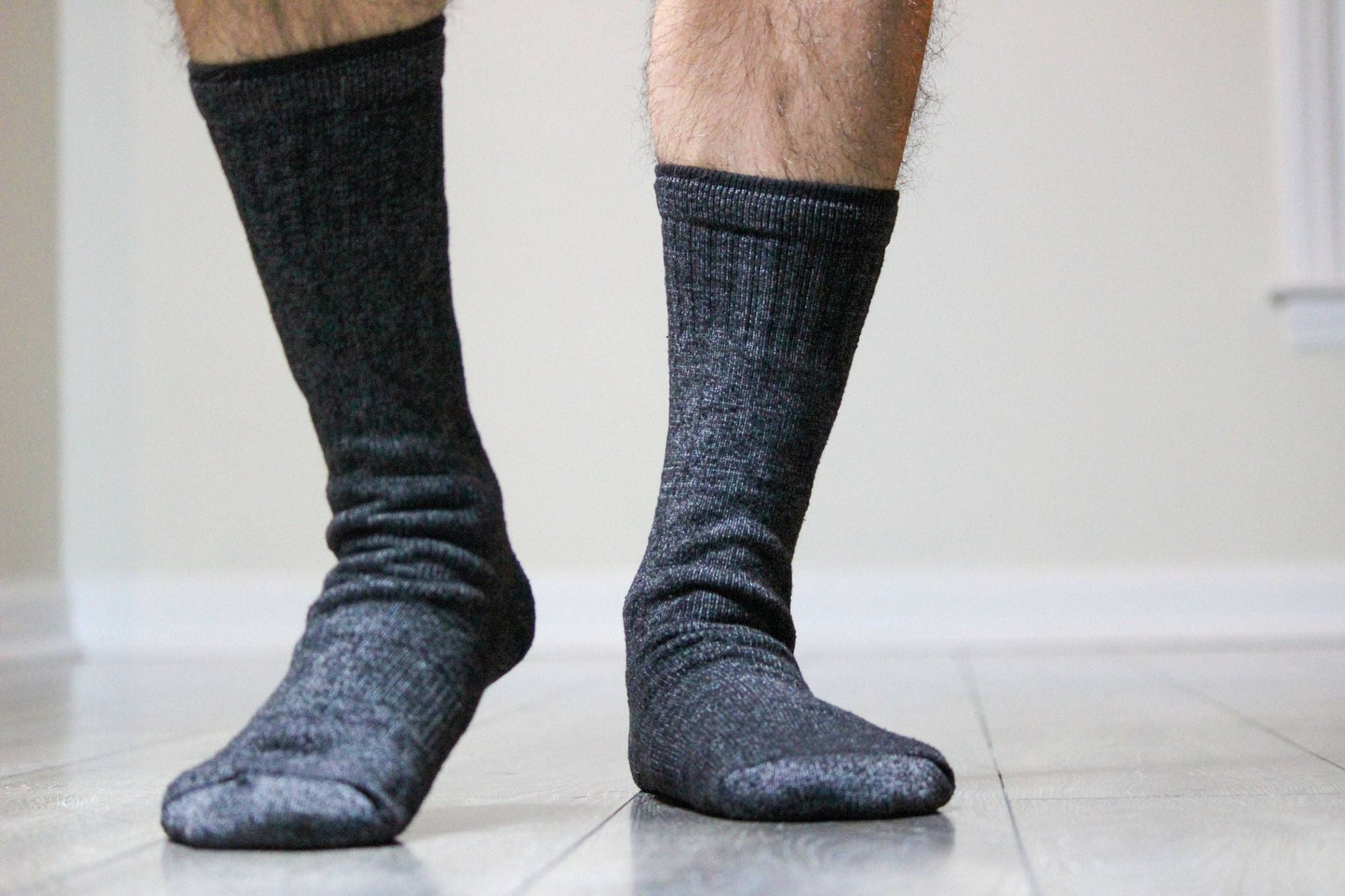 Men & Women Socks with Full Cushioning for Outdoor Sports - Renee Lane Company