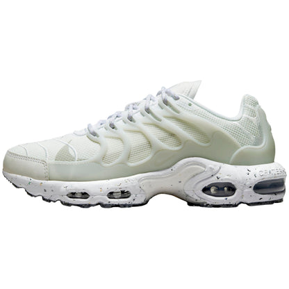 Nike Air Max Terrascape Plus (DQ3977-100 White/White/White/Pure Platinum) Size 4 - Renee Lane Company