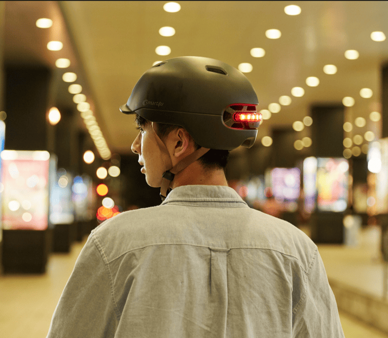 PS-C21 (L60).  Bluetooth helmet for cycling.  Electric motorcycle helmet with a range of 36h, automatic light sensing LED180m,SOS,GPS,3.7V /455mAh, MP3, LED - Renee Lane Company