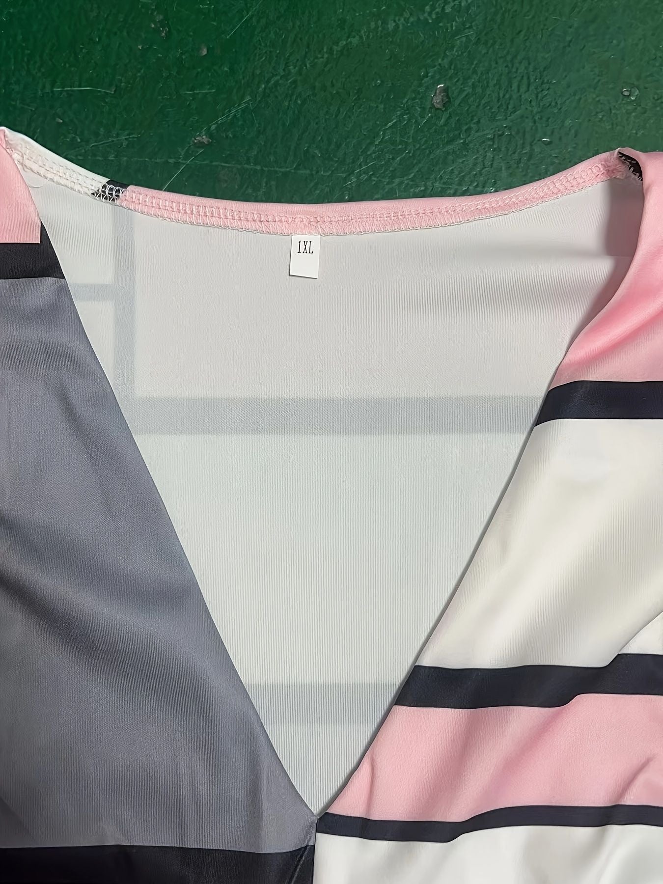 Plus Size elegant Blouse, Women's Plus Colorblock Geometric Print Lantern Sleeve V Neck Ruched Side Top - Renee Lane Company
