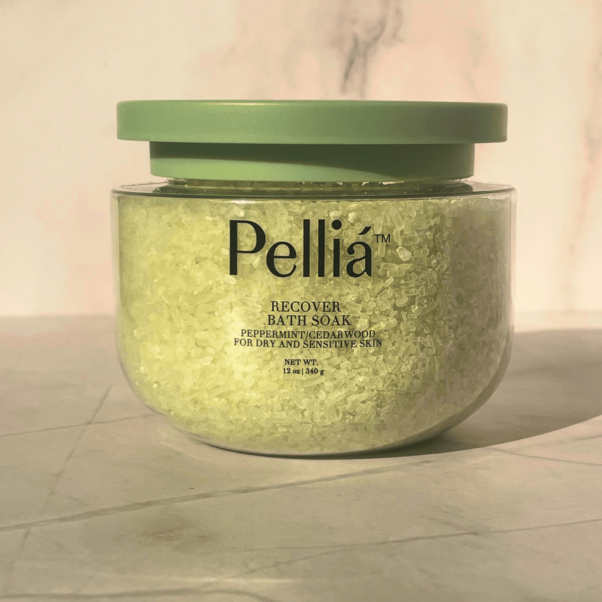 Recover Aromatherapy Bath Soak for Muscle Recovery | Pelliá - Renee Lane Company
