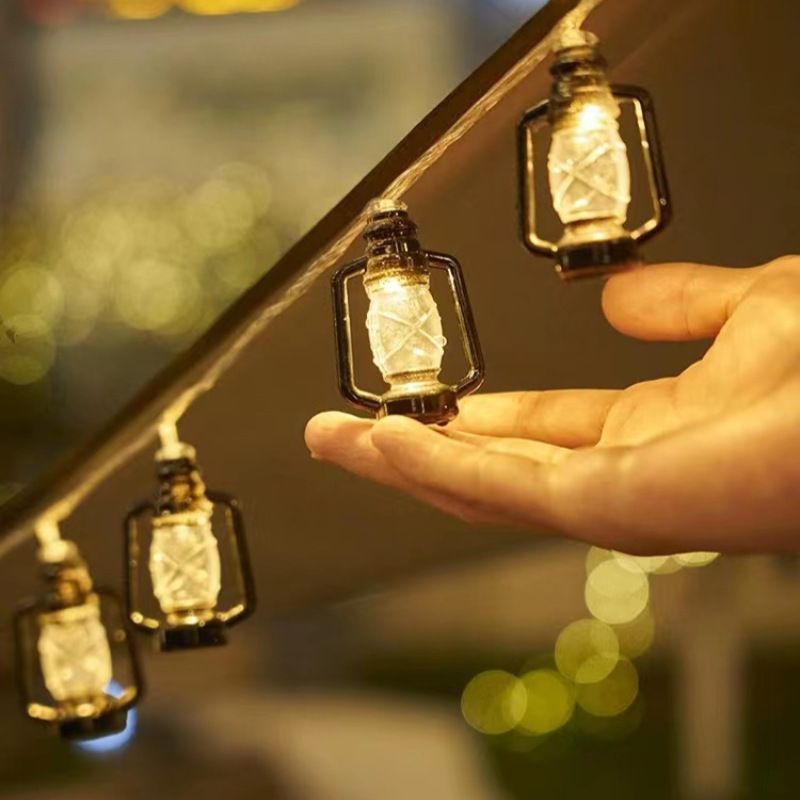 Retro Kerosene Bottle LED String Lights, Atmosphere Light Hanging Lights For Wall Party Wedding Room Home Kitchen Indoor & Outdoor Decoration - Renee Lane Company