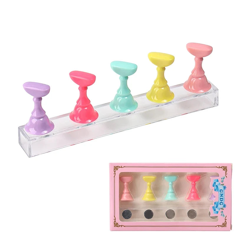 5pcs Chess Magnetic Nail Holder Acrylic Nail Tips Practice Display Stand Showing Shelf Gel Polish Display Stand Manicure Tools