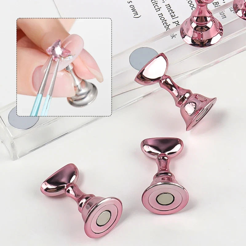 5pcs Chess Magnetic Nail Holder Acrylic Nail Tips Practice Display Stand Showing Shelf Gel Polish Display Stand Manicure Tools
