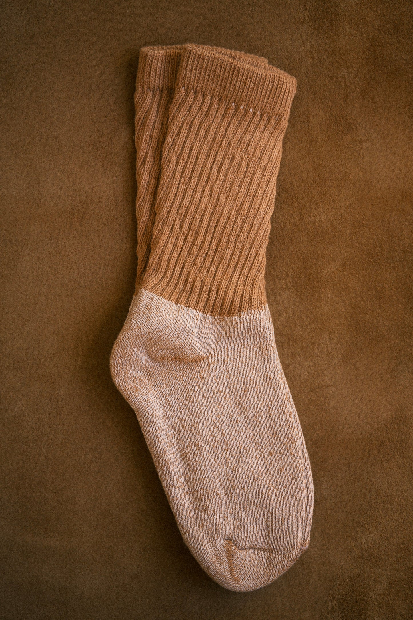 Organic cotton socks, buffalo brown ribbed shaft, light tan toe and heel