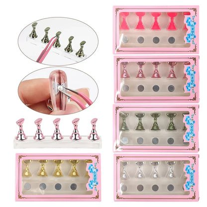5pcs Chess Magnetic Nail Holder Acrylic Nail Tips Practice Display Stand Showing Shelf Gel Polish Display Stand Manicure Tools