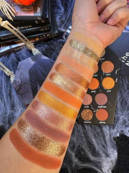 Stalker Eyeshadow Palette - Renee Lane Company