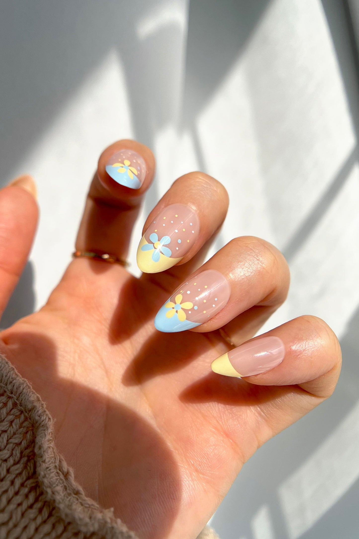 Sunny Halo | Soft & Durable Press-On Nails - Renee Lane Company