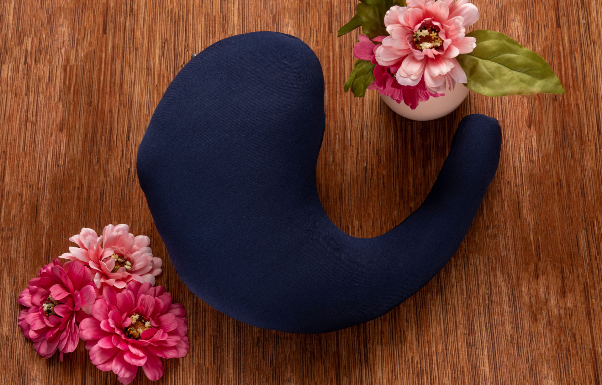 The Breast Cancer Surgery Recovery Pillow - Renee Lane Company