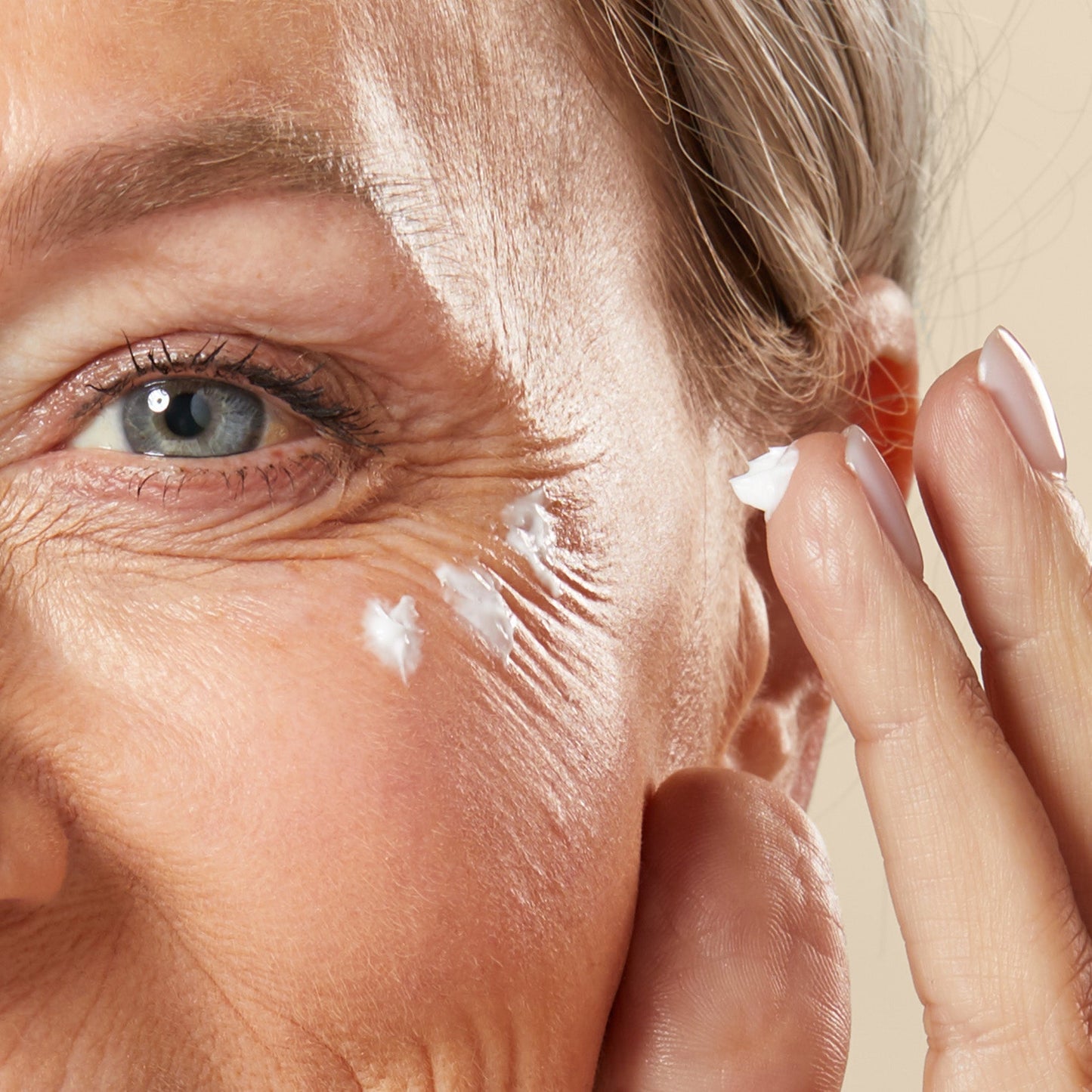 The Knight Cream: Ultra-Moisturizing Night Cream with Hyaluronic Acid and Peptides - Renee Lane Company