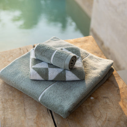 Umbra Cotton Beach Towel - Renee Lane Company