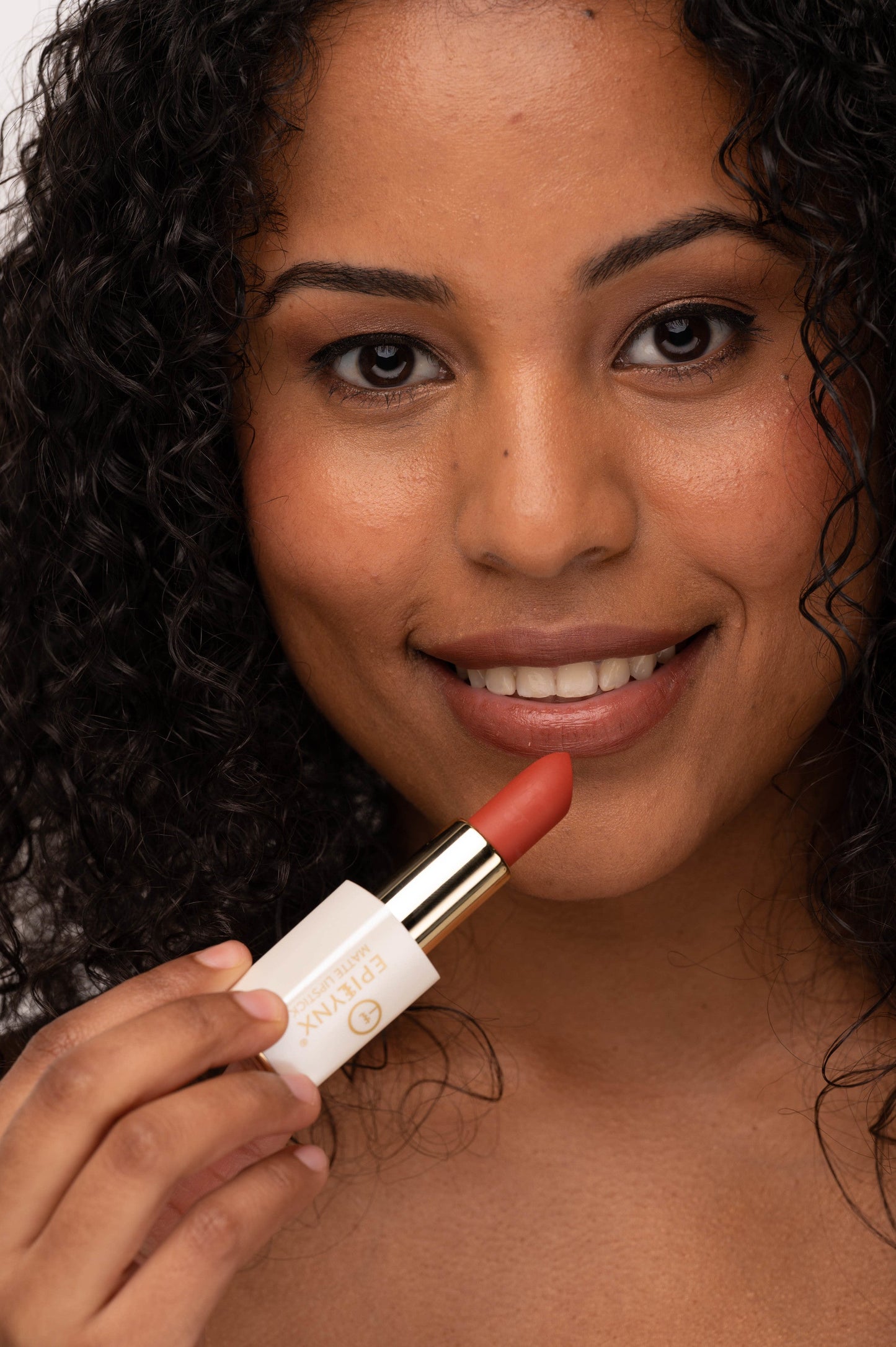 Vegan Matte Lipstick – Hydrating, Long-Wear, Magnetic Case - Renee Lane Company