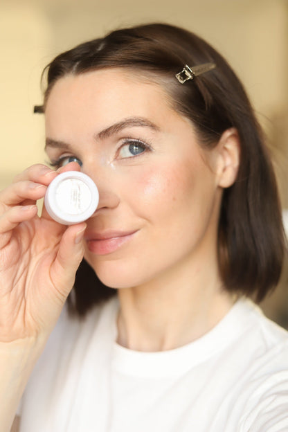 Velvet Glow Radiance Eyeshadow - Vegan, Gluten-Free, Nut-Free, Egg-Free - Renee Lane Company