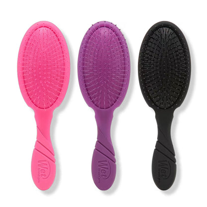 Wet Brush Pro Detangler - Frost - Renee Lane Company