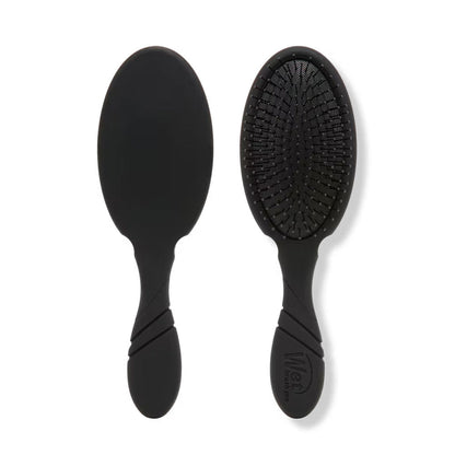 Wet Brush Pro Detangler - Frost - Renee Lane Company
