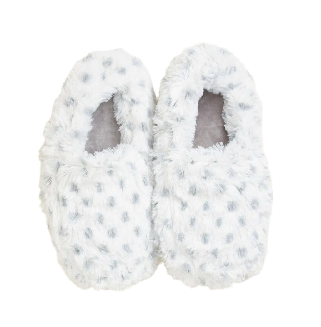 Fuzzy slipper pair in white with light blue dotted pattern and open toe