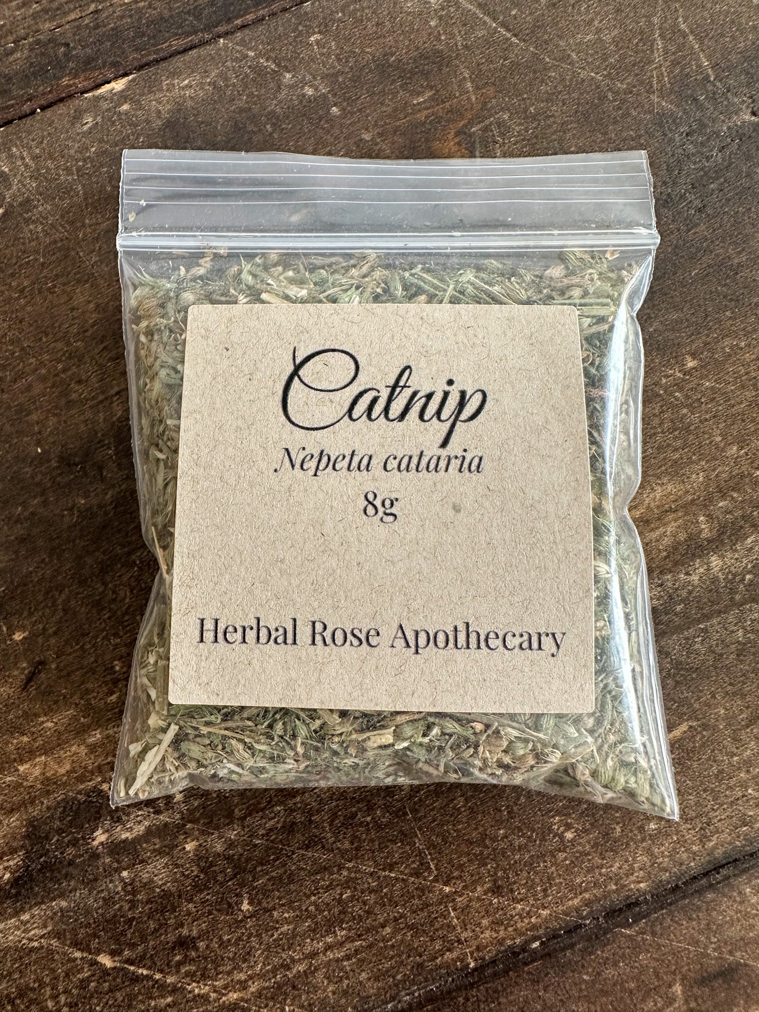 Catnip herb 8g in clear resealable pouch with kraft label and dried green leaves