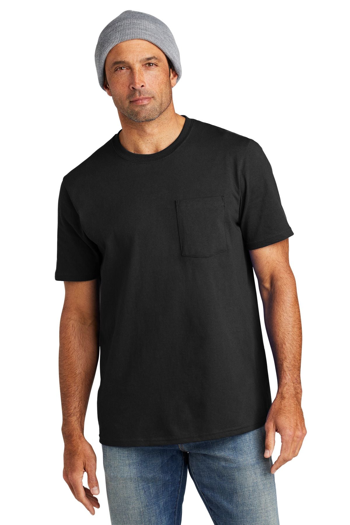 Men's pocket tee in deep black knit, crew neck and short sleeves