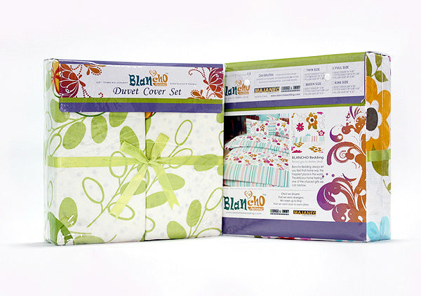 Mini comforter set box with green and multicolor leaf print duvet cover design