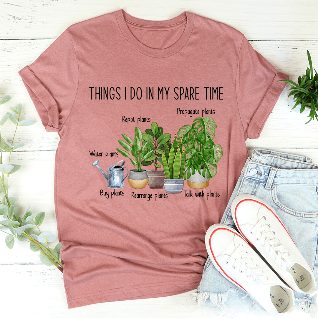 Mauve crew-neck T-shirt with green plant illustration graphic