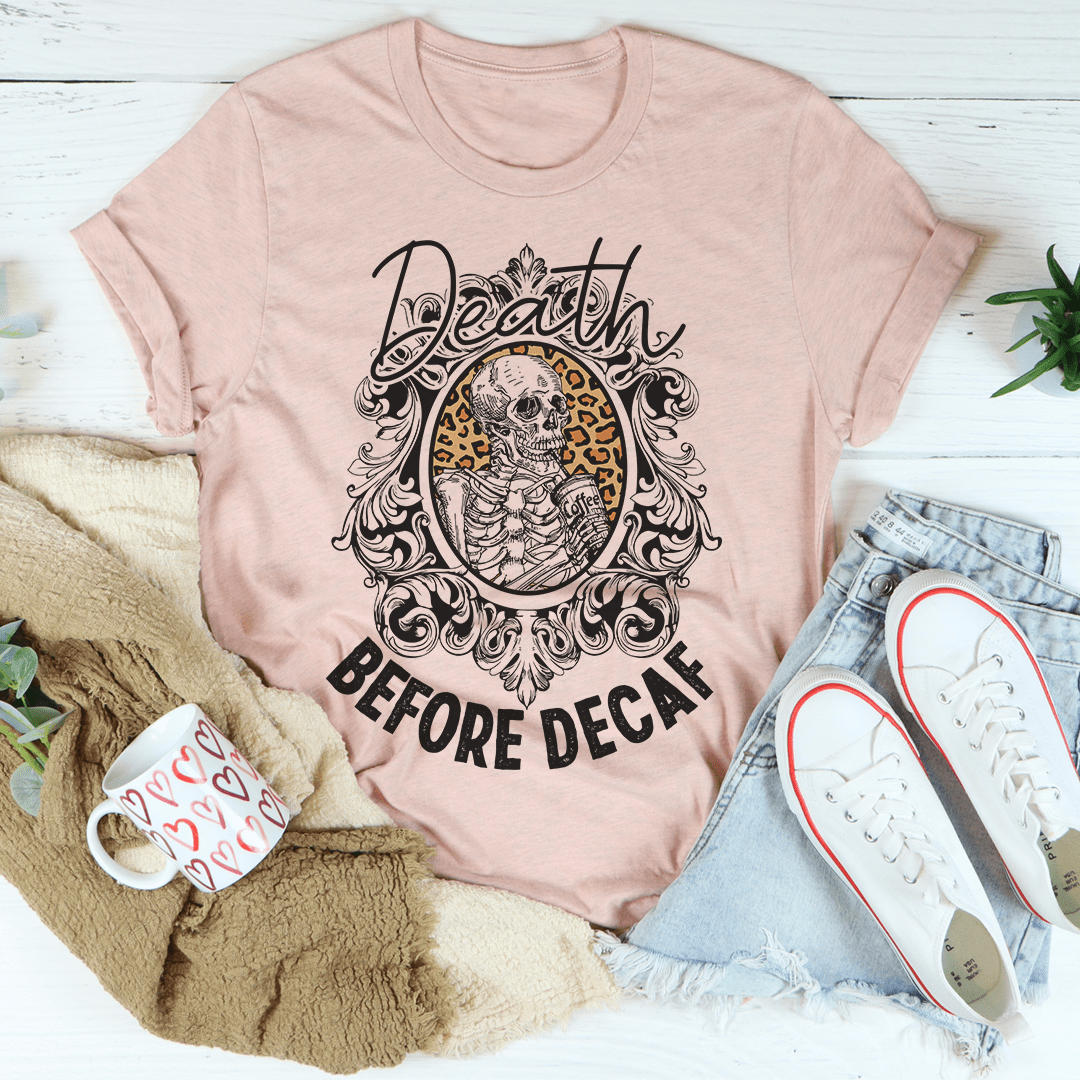 Mauve crewneck graphic T-shirt with skull portrait and ornamental frame print