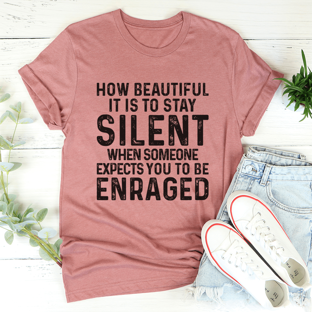 Mauve graphic T-shirt with front slogan print, crew neck and short sleeves