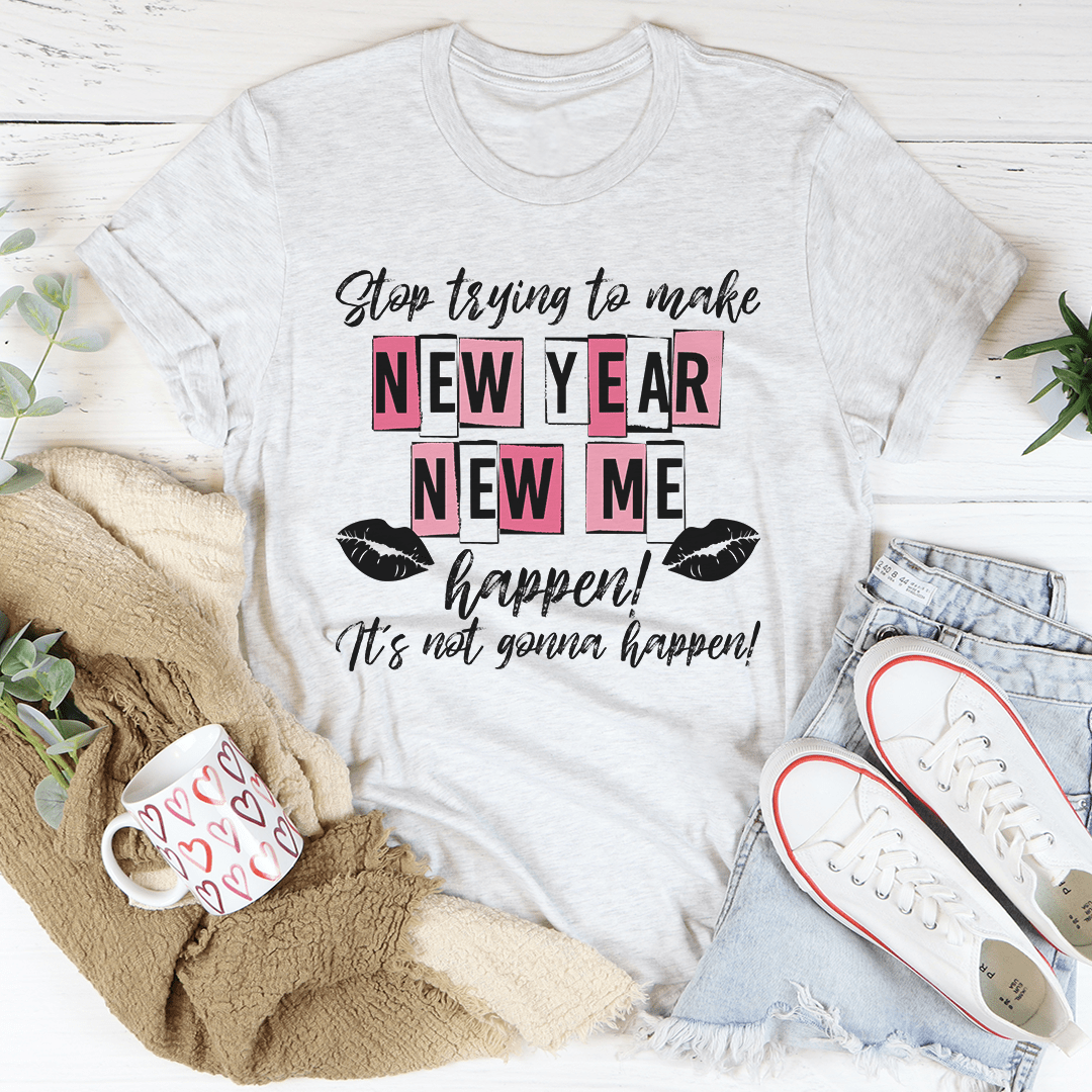 Light gray crewneck T-shirt with "NEW YEAR NEW ME" graphic slogan, short sleeves