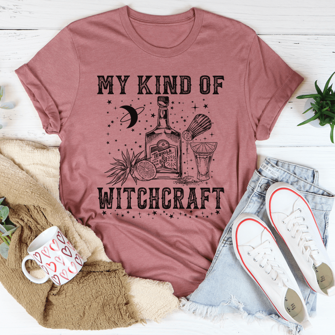 Mauve T-shirt with witchcraft graphic, stars and crescent moon, crew neck, short sleeves