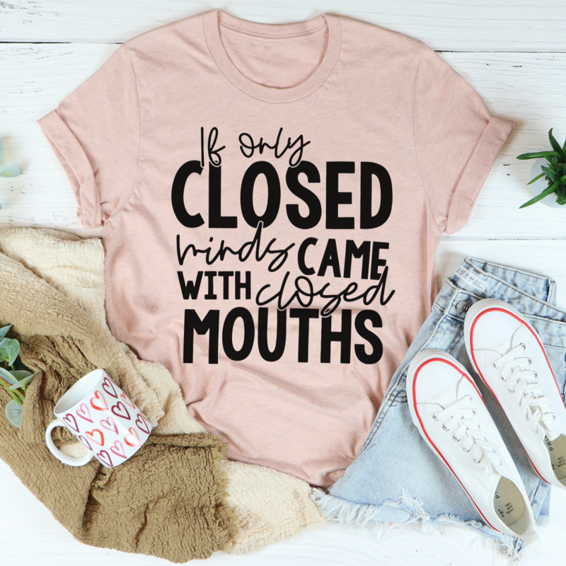 Light pink crewneck T-shirt with black 'CLOSED' quote typographic graphic front
