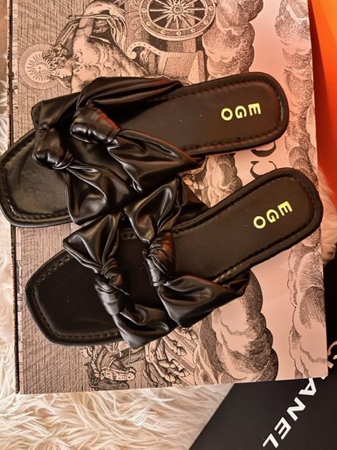 Fashion Women Flat Sandals